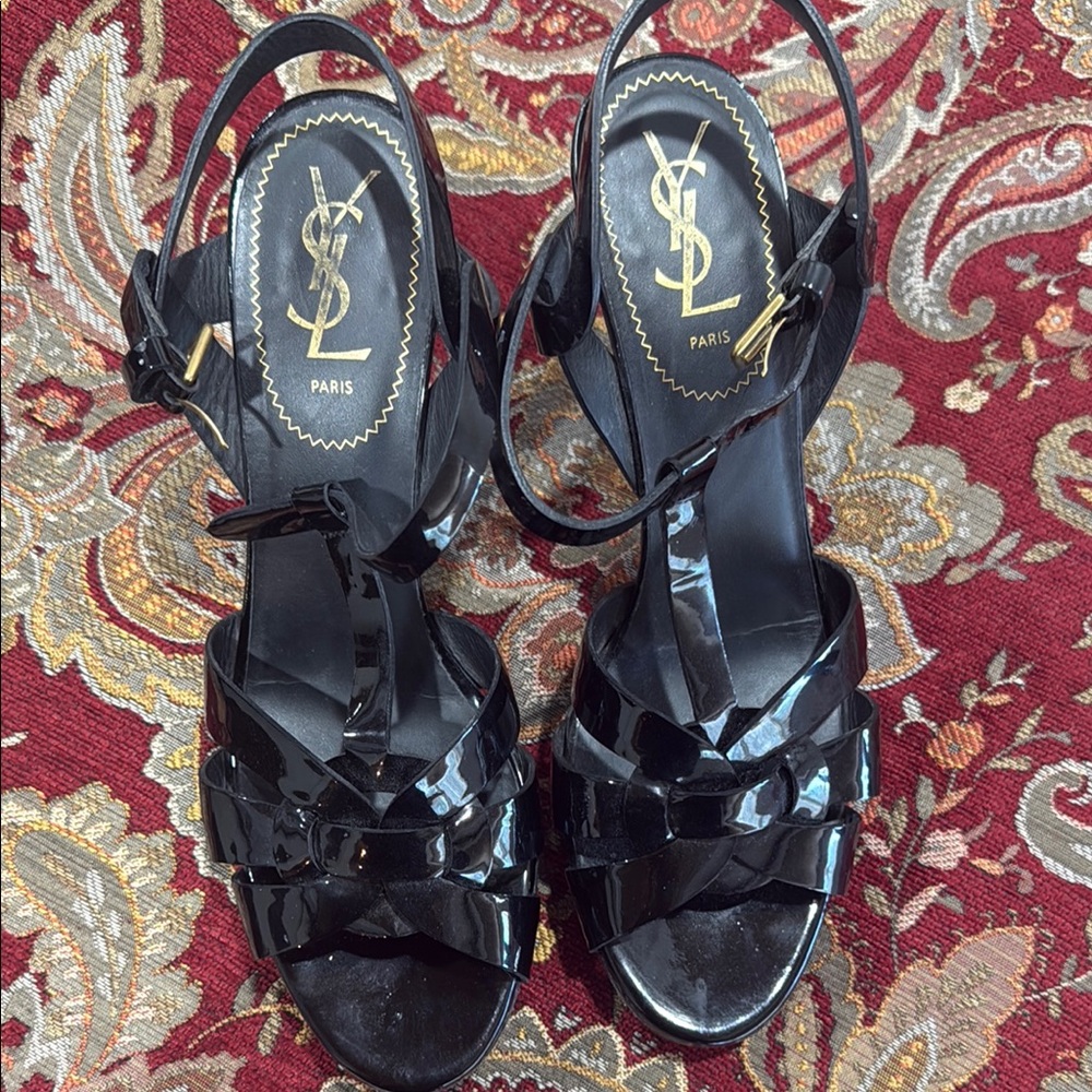 Yves Saint Laurent Women's Black Patent Leather Sandals